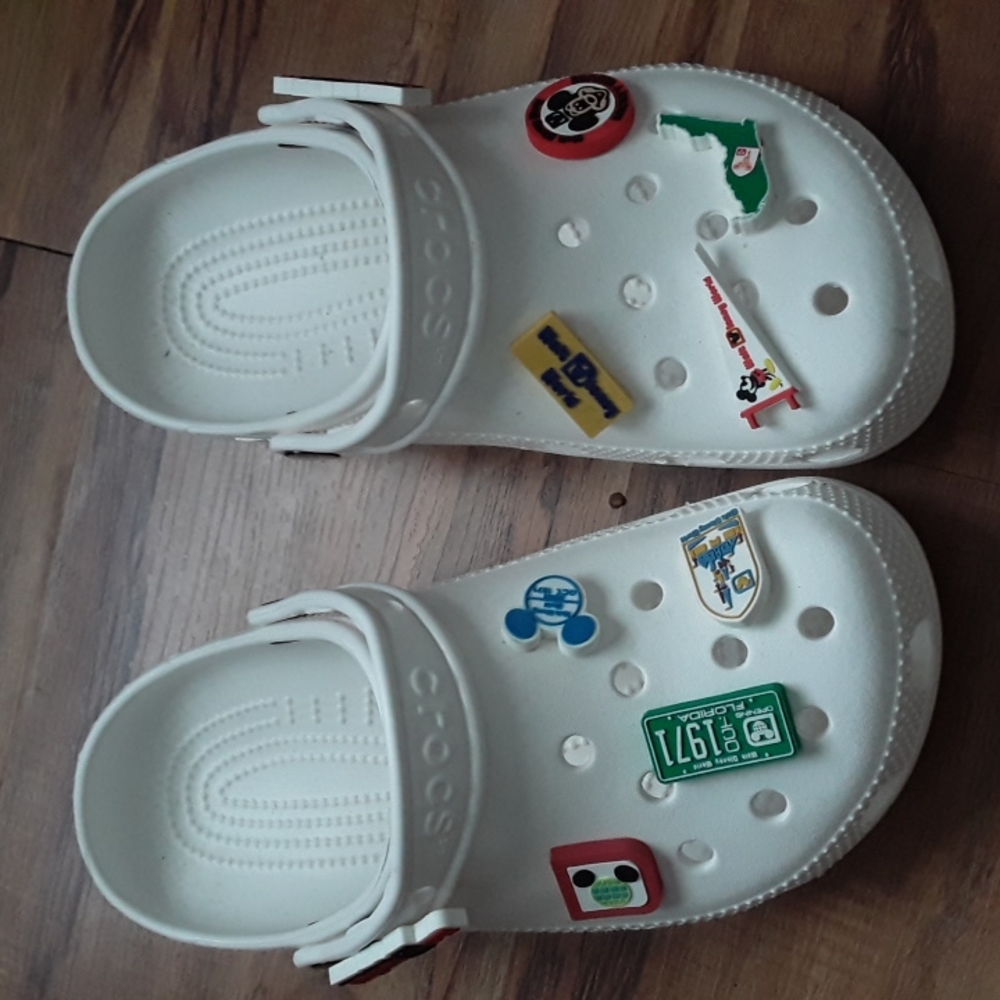 Crocs